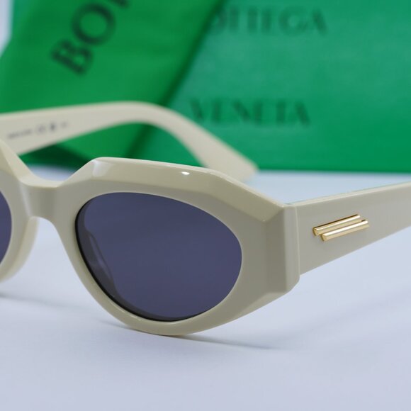 Final Price! Bottega Veneta BV1031S 006 Ivory/Grey Sunglasses main image 8